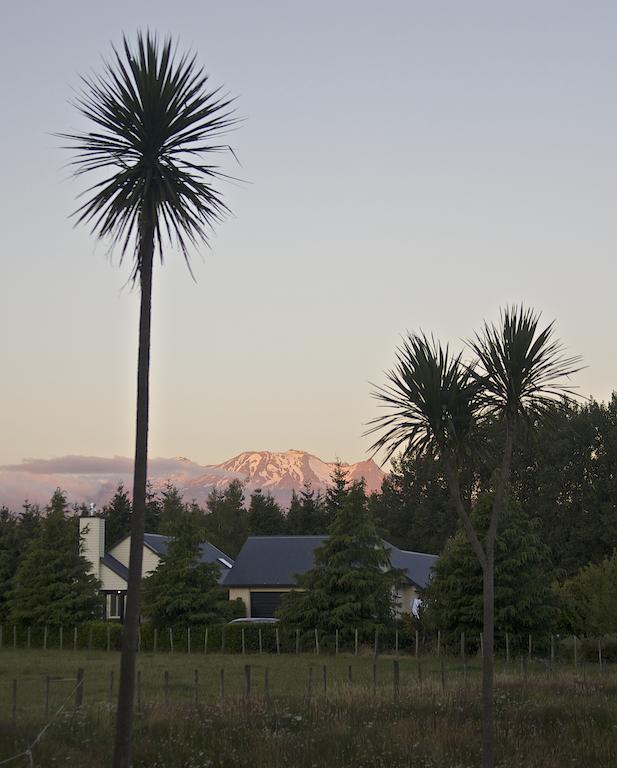 Ruapehu Country Lodge Охакуне Экстерьер фото