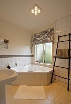 Ruapehu Country Lodge Охакуне Экстерьер фото